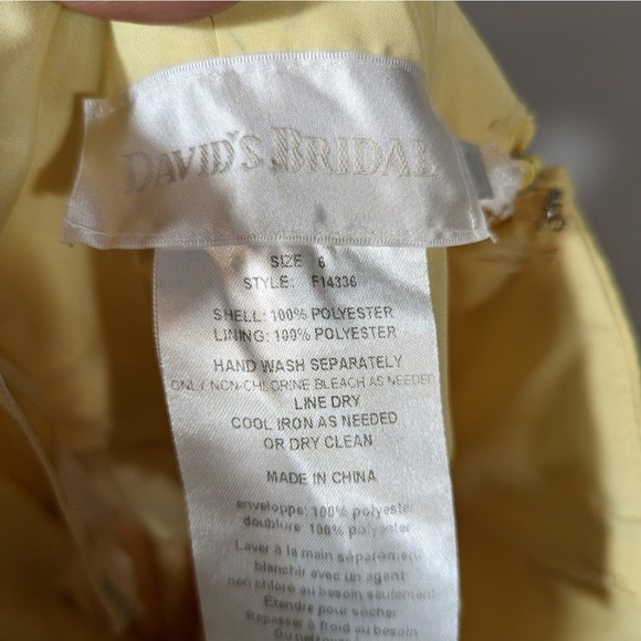 David's Bridal Pastel Yellow Long Strapless Dress with Front Ruffle Women Size 6 - Picture 7 of 7